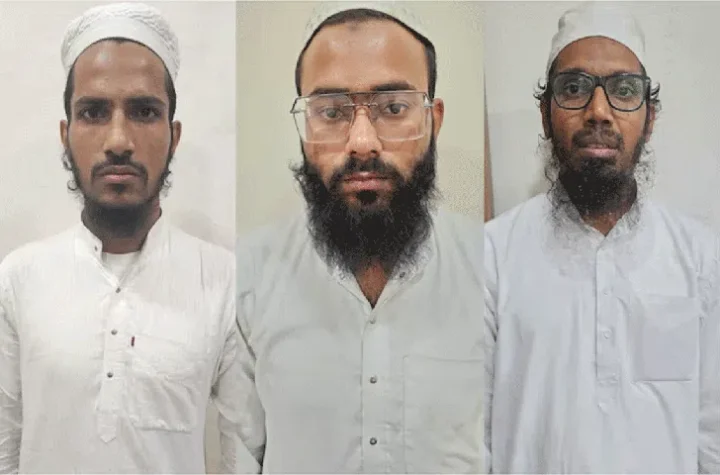 దేశంలో భారీ ఉగ్ర‌కుట్ర భ‌గ్నం.. గుజరాత్ లో ముగ్గురు అరెస్ట్‌