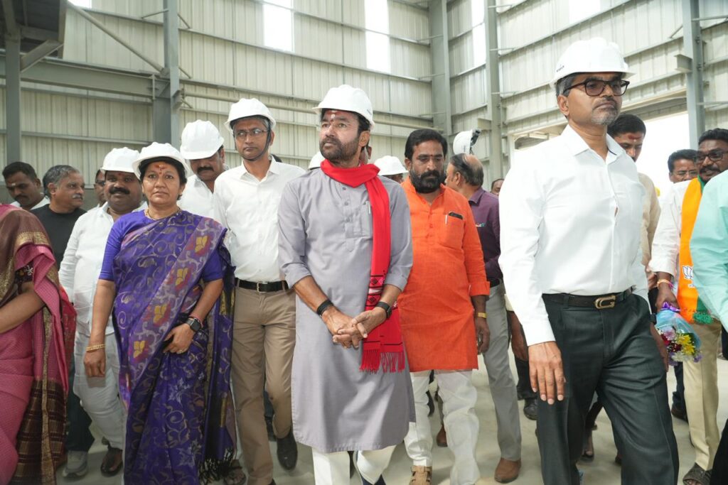 మేడారం జాతరకు జాతీయ హోదా సాధ్యం కాదు