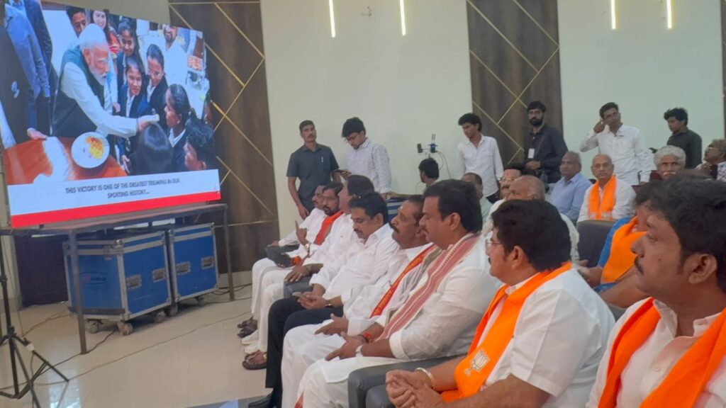 ఏపీ వ్యాప్తంగా 5 వేల ప్రాంతాల్లో సామూహిక మన్ కీ బాత్ వీక్షణ