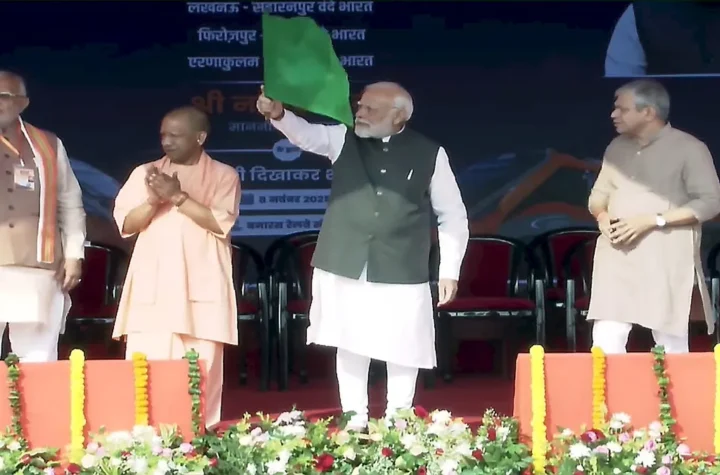 4 వందే భారత్ రైళ్లు ప్రారంభించిన ప్రధాని మోదీ