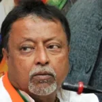 పార్టీ ఫిరాయించిన ఎమ్యెల్యే ముకుల్ రాయ్ పై అనర్హత వేటు