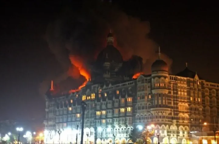 ముంబై మారణహోమానికి 17 ఏళ్ళు.. నాటి స్పందన సిగ్గుచేటు!