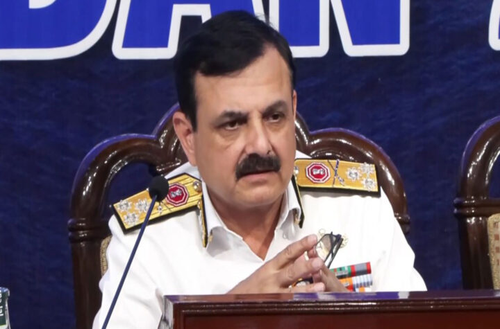 పాక్ కు చైనా జలాంతర్గాములు, నౌకలు సరఫరా