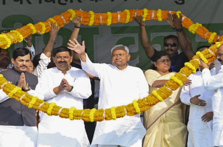 జేడీయూ శాసనసభాపక్ష నేతగా నీతీశ్