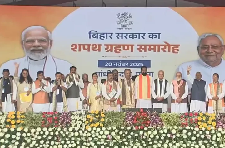 10వ సారి సీఎంగా నీతీశ్ కుమార్ ప్రమాణ స్వీకారం