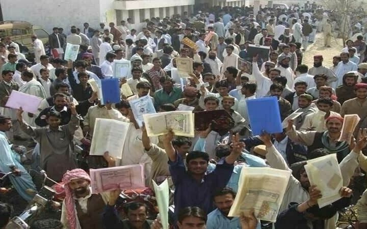 ఉపాధి లేకుండా మూడింట ఒక వంతు పాక్ యువత