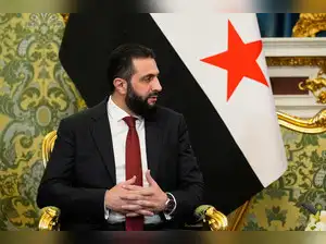 80 ఏళ్ల తర్వాత వైట్‌ హౌస్‌ కు సిరియా అధ్యక్షులు