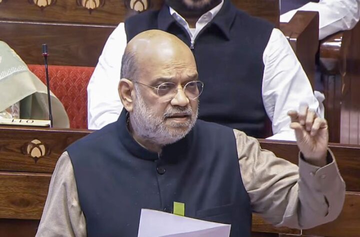 వందేమాతరం పాడిన వారిని ఇందిరా గాంధీ జైలులో పెట్టారు