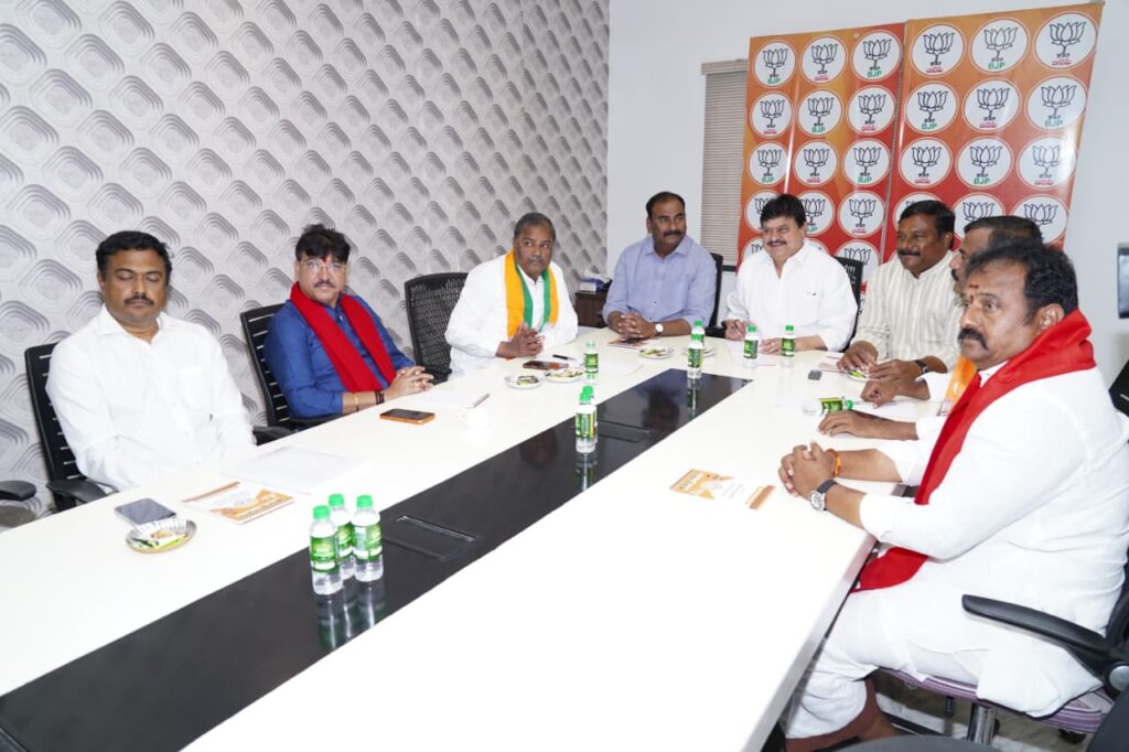 అసెంబ్లీ ప్రజాపక్షం నిలబడాలని  బిజెపి నిర్ణయం