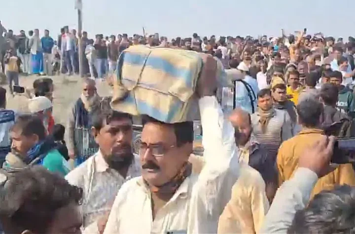 `బాబ్రీ మసీద్’కు భూమి పూజ నిప్పుతో చెలగాటం.. బిజెపి