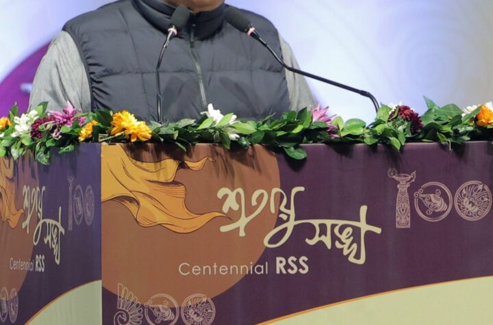 హిందూ ఓ జీవన విధానం.. హిందువు అందరినీ కలుపుకొని పోయేవాడు!