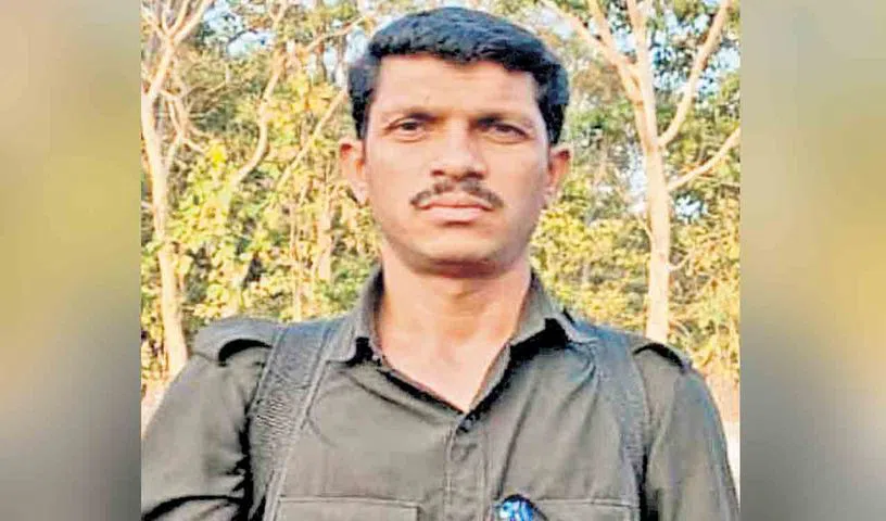 సిర్పూర్‌-యు అడవుల్లో 16 మంది నక్సల్స్‌ అరెస్ట్‌,