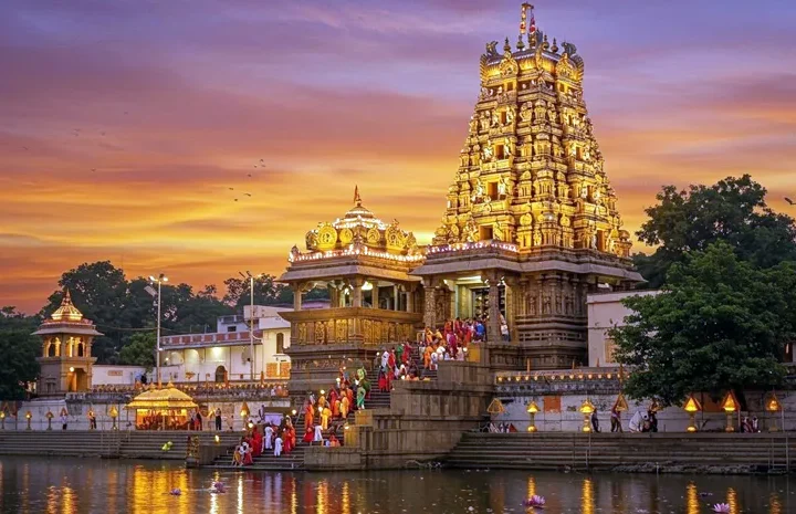 దుర్గగుడికి విద్యుత్ సరఫరా మూడు గంటలు నిలిపివేత