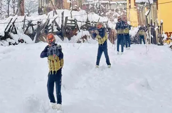 జమ్మూలో 35 మంది పాకిస్థాన్‌ ఉగ్రవాదులు