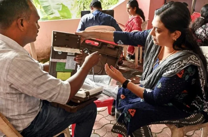 తిరువనంతపురం, కోచి, కన్నూర్, త్రిసూర్ లలో హంగ్ మున్సిపాలిటీలు!