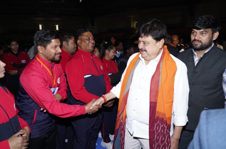 దేశ నిర్మాణంలో క్రీడలు మార్గదర్శక శక్తిగా నిలవాలి 