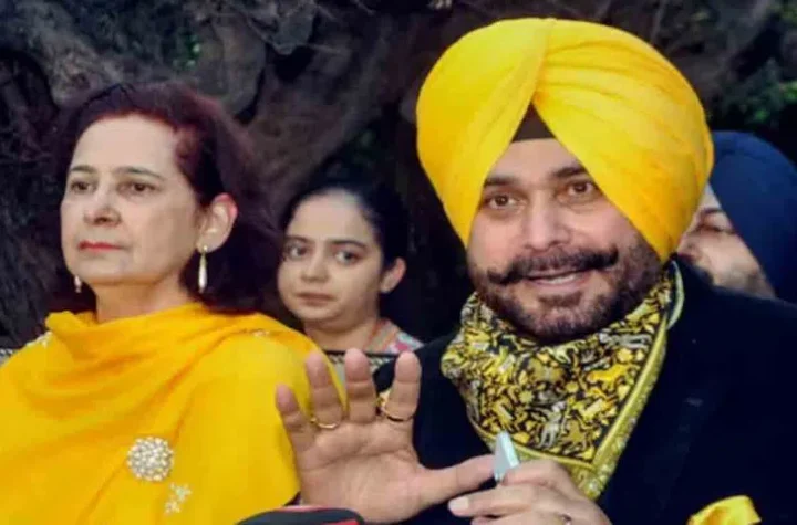 కాంగ్రెస్ పంజాబ్ సీఎం కుర్చీకి రూ. 500 కోట్లు