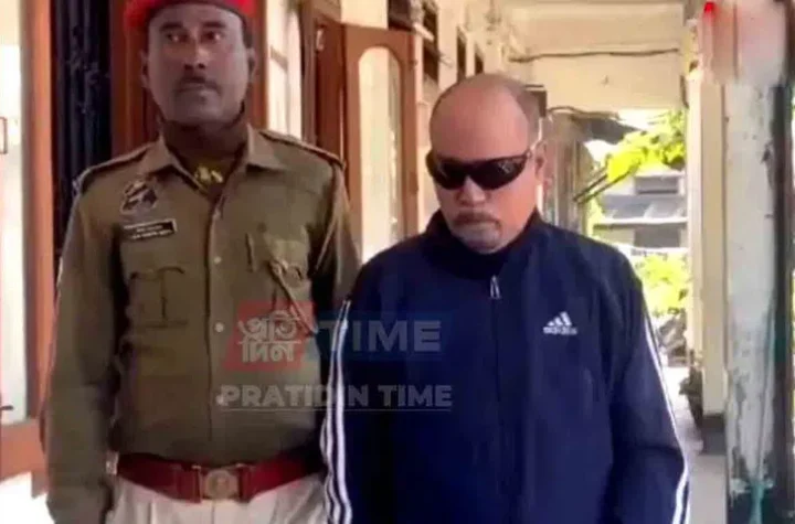 పాక్ గూఢచర్యంలో రిటైర్డ్‌ ఎయిర్‌ఫోర్స్‌ అధికారి అరెస్ట్‌