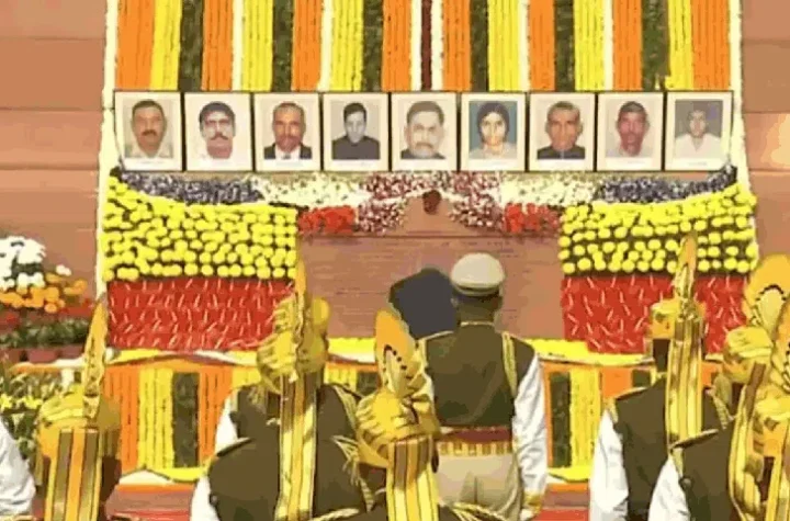 పార్లమెంటుపై ఉగ్రదాడికి 24 ఏళ్లు