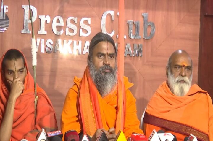 హిందూ మతం, దేవాలయాలపై దాడి చేస్తున్న వైఎస్సార్సీపీ