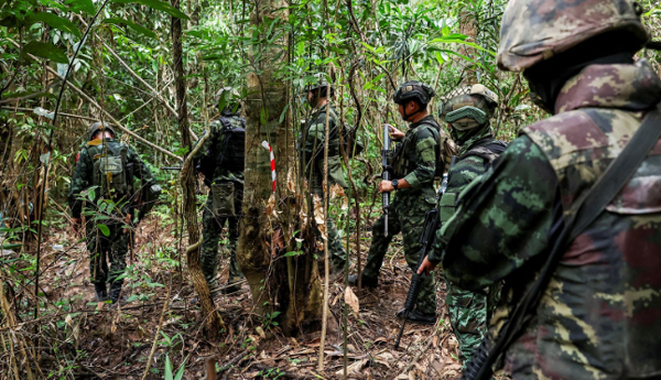 థాయ్‌-కంబోడియా సైనిక ఘర్షణలో ఎనిమిది మంది మృతి