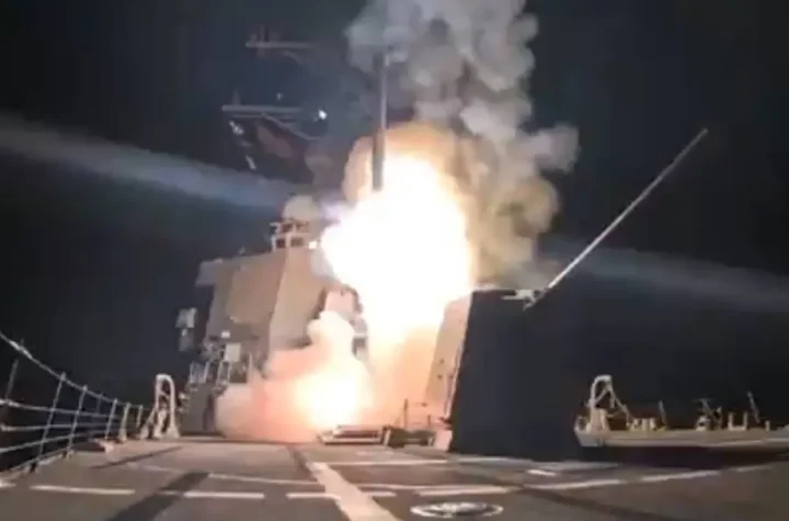 నైజీరియాలో ఐఎస్ఐఎస్ స్థావరాలపై అమెరికా భీకర దాడులు