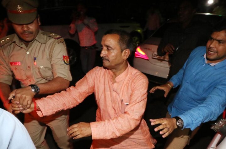 ఉన్నావ్ రేప్ కేసులో నిందితుడికి బెయిల్‌పై `సుప్రీం’ స్టే