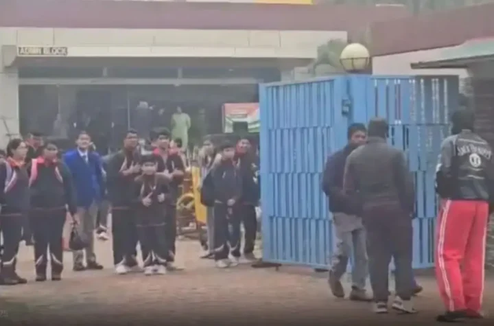 చండీగఢ్‌ లో 20కి పైగా స్కూళ్లకు బాంబు బెదిరింపులు