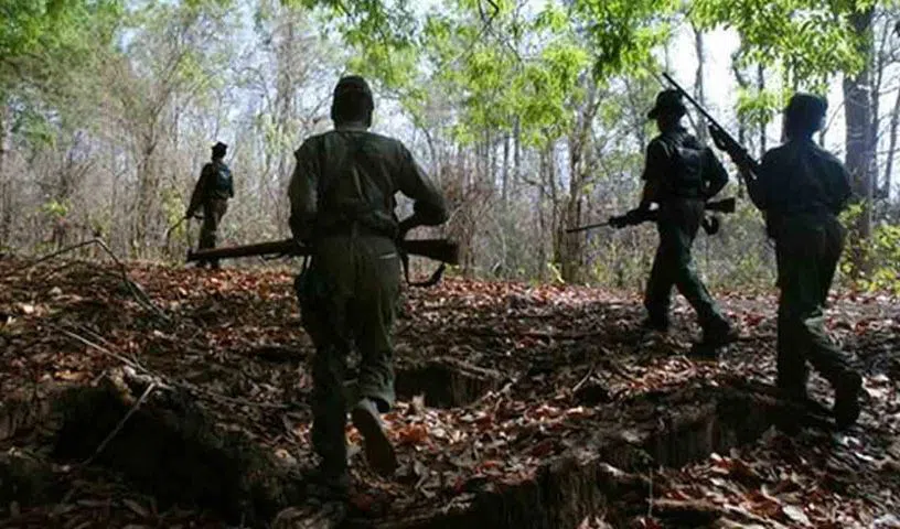 జార్ఖండ్‌లో 15 మంది మావోయిస్టులు మృతి