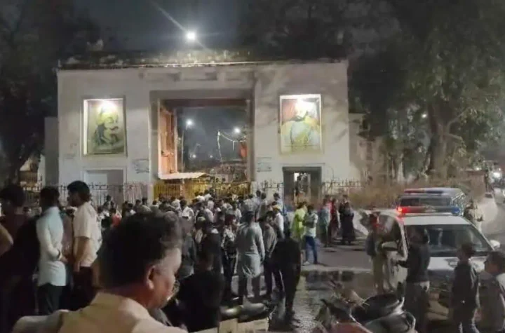 మైసమ్మ దేవాలయంలో దేవతా విగ్రహం అపవిత్రంపై ఆగ్రవేశాలు