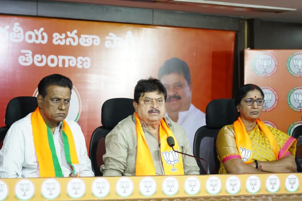 మున్సిపల్ ఎన్నికల్లో అన్ని చోట్లా బిజెపి నామినేషన్లు!