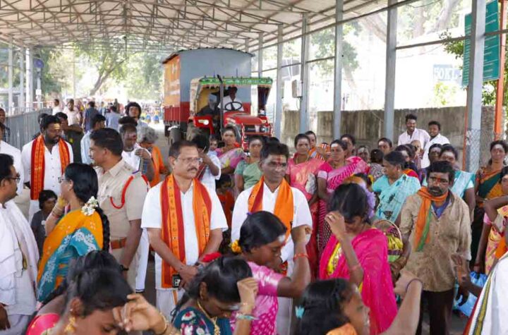 శ్రీశైలంలో ఇకపై చెంచులకు ఉచిత సర్వదర్శనం