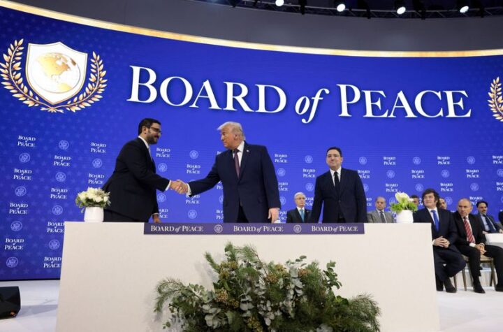 ‘బోర్డ్‌ ఆఫ్‌ పీస్‌’ ఛార్టర్‌పై ట్రంప్ సంతకం