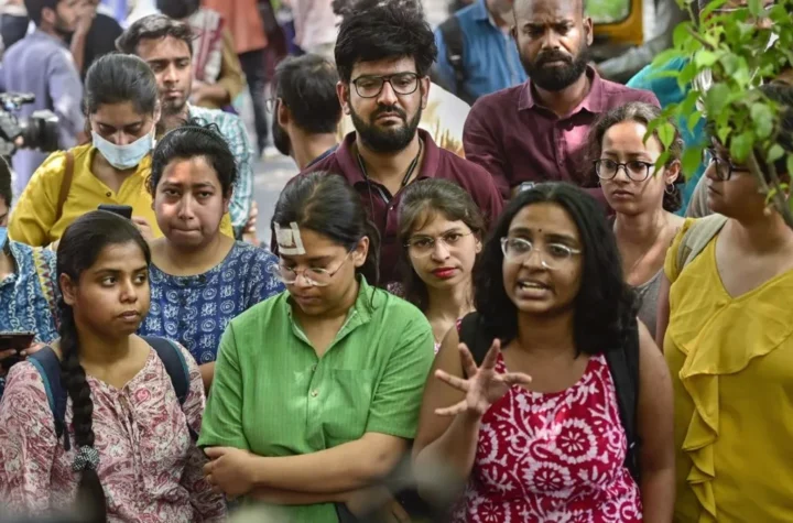 కుల వివక్షత కట్టడి చేసే యుజిసి నిబంధనలపై దుమారం