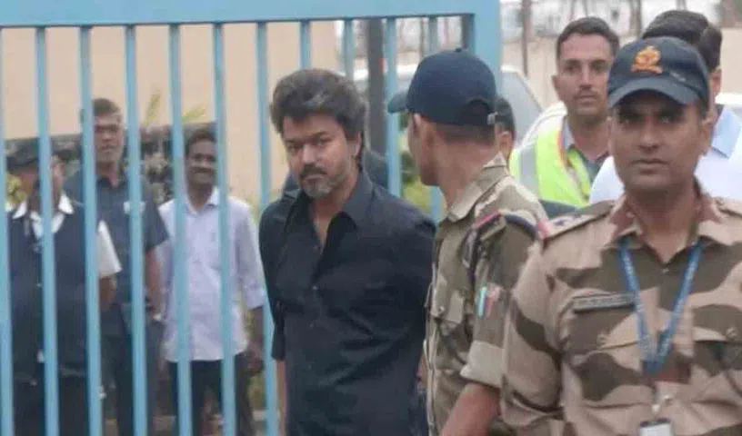 సీబీఐ విచారణకు హాజరైన నటుడు విజయ్‌