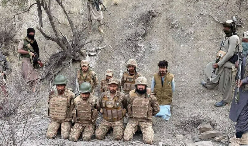 పాక్ సైనికుల్ని బంధించిన బీఎల్ఏ.. ఆర్మీకి ఏడు రోజుల గడువు