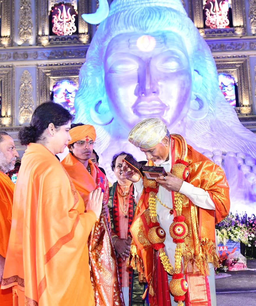 ఆధ్యాత్మిక కేంద్రంగా ఏపీని తీర్చిదిద్దుతాం