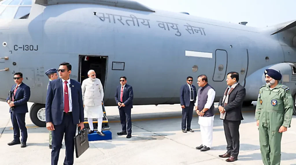 చైనా సరిహద్దులో ఎమర్జెన్సీ ల్యాండింగ్ సదుపాయం