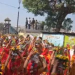 ఆలయ ఉత్సవంలో తొక్కిసలాట.. మహిళ మృతి