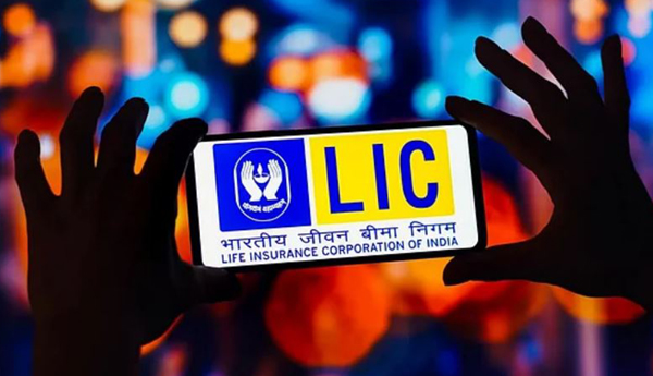 మూడో త్రైమాసికంలో ఎల్‌ఐసి రూ.12,930 కోట్ల లాభాలు