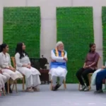 ఏఐ, మొబైల్ ఫోన్లకు బానిస కాకూడదు