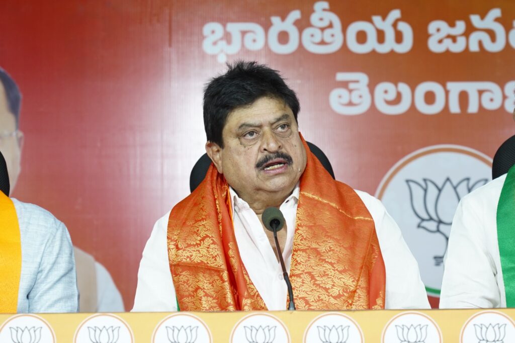 తెలంగాణాలో 15 మునిసిపాలిటీల్లో అతిపెద్ద పార్టీగా బీజేపీ