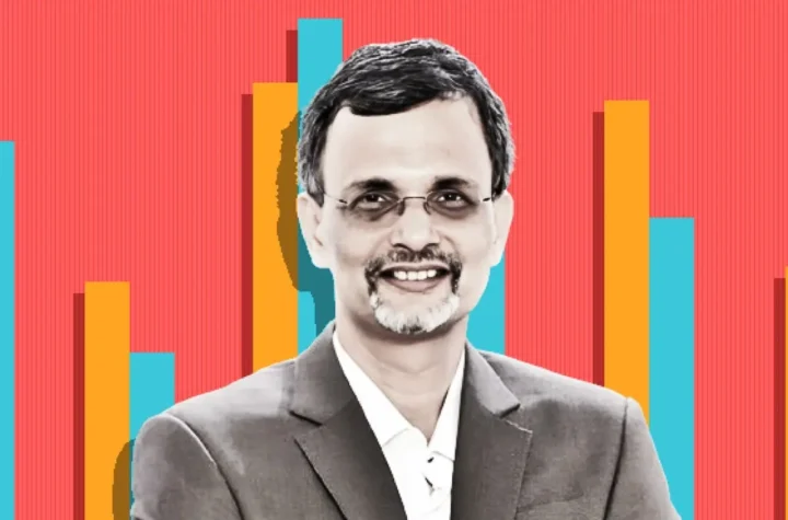 దేశ ఆర్థిక వ్యవస్థ  7-7.4 శాతం వృద్ధి రేటు