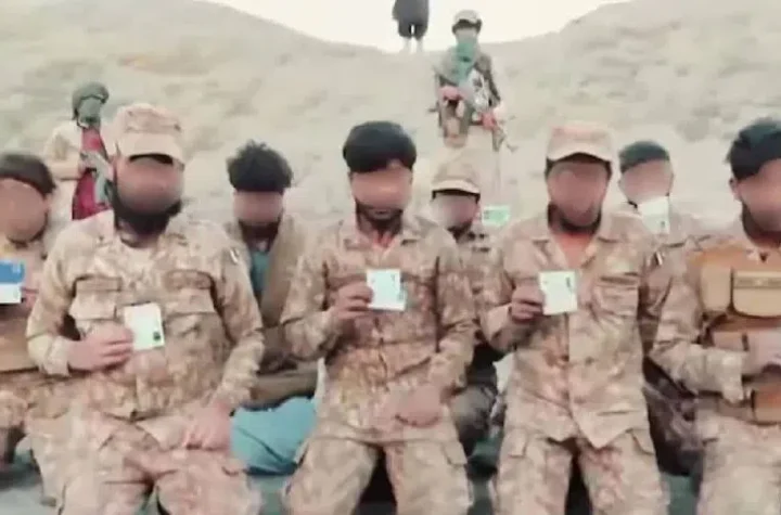 బీఎల్ఏ నిర్బంధించిన సైనికులు తమ వాళ్లే కాదంటున్న పాక్