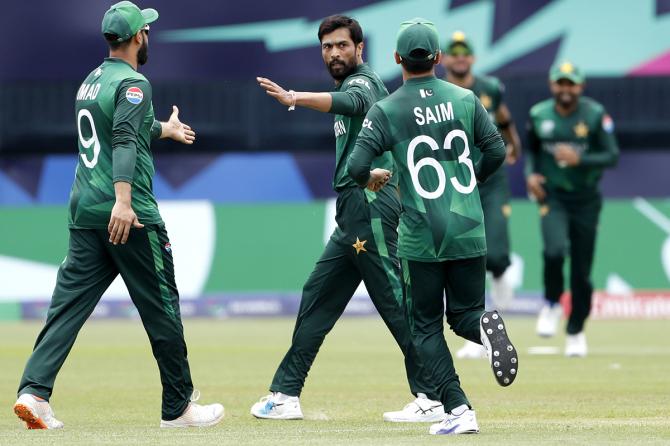 భారత్‌తో ఆడాల్సిన మ్యాచ్ పాక్ బహిష్కరణ