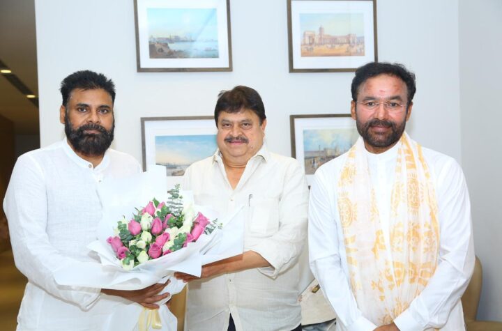 మున్సిపల్ ఎన్నికల్లో బిజెపికి పవన్ కళ్యాణ్ ప్రచారం