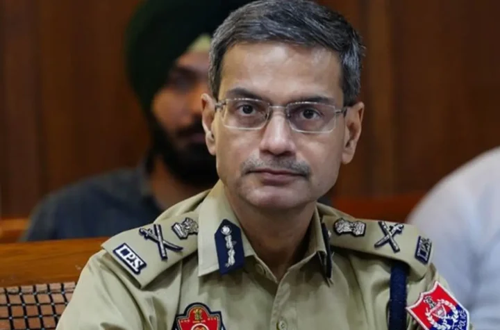 భారీ ఉగ్ర కుట్ర భగ్నం.. పాక్ ప్రేరేపిత ఉగ్రవాది అరెస్ట్ 