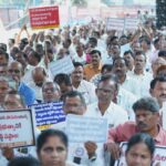 విశ్రాంత ఉద్యోగుల బకాయిల చెల్లింపుకై బిజెపి ఆధ్వర్యంలో ధర్నా