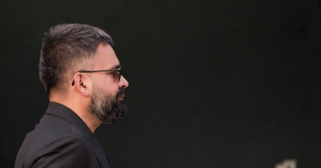 నేపాల్ లో 20 ఏళ్ళ వామపక్షాల అస్థిర ప్రభుత్వాలకు చరమగీతం