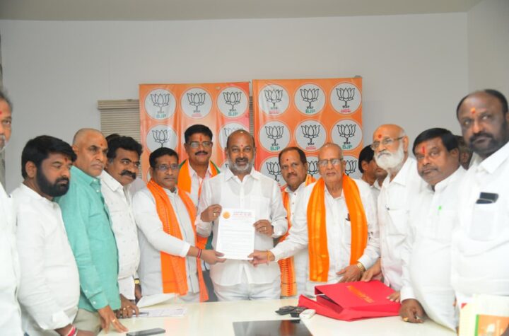 దేశ రక్షణ సంస్థల పరిసరాల్లో రోహింగ్యాల నివాసాలు